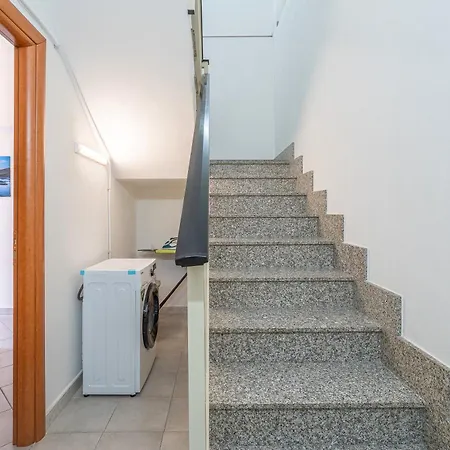 Casa Tiziano 아파트 아볼라